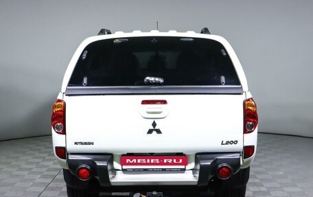 Mitsubishi L200 IV рестайлинг, 2011 год, 1 630 000 рублей, 6 фотография