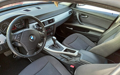 BMW 3 серия, 2009 год, 900 000 рублей, 11 фотография