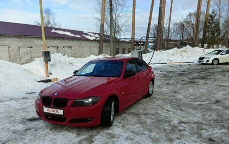 BMW 3 серия, 2009 год, 900 000 рублей, 12 фотография