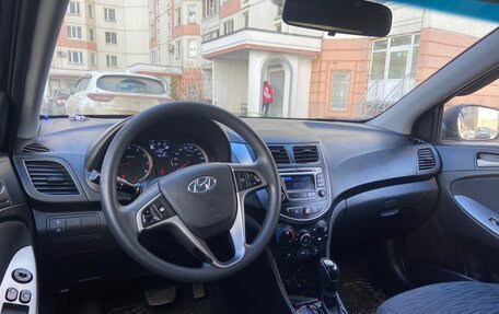 Hyundai Solaris II рестайлинг, 2015 год, 970 000 рублей, 16 фотография