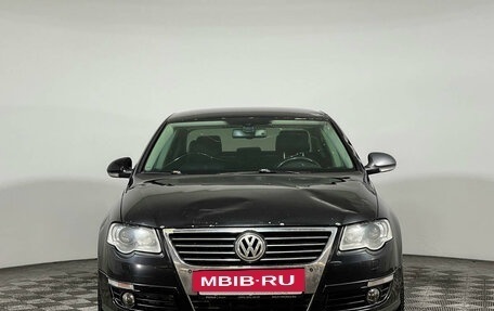 Volkswagen Passat B6, 2005 год, 429 000 рублей, 2 фотография