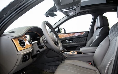 Bentley Bentayga I, 2022 год, 23 400 000 рублей, 8 фотография