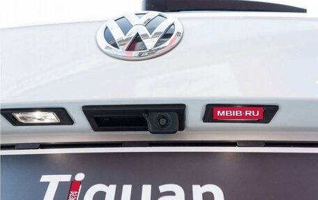 Volkswagen Tiguan II, 2018 год, 3 149 000 рублей, 10 фотография