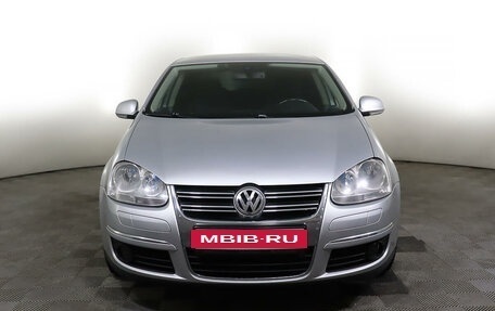 Volkswagen Jetta VI, 2010 год, 778 000 рублей, 2 фотография
