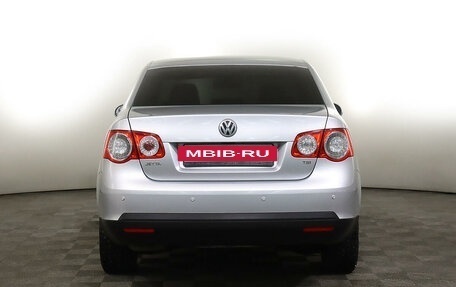 Volkswagen Jetta VI, 2010 год, 778 000 рублей, 6 фотография