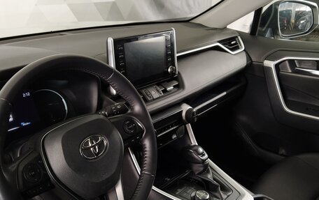 Toyota RAV4, 2021 год, 4 300 000 рублей, 5 фотография