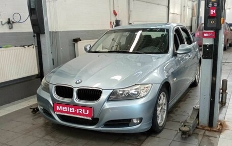 BMW 3 серия, 2009 год, 1 365 000 рублей, 1 фотография