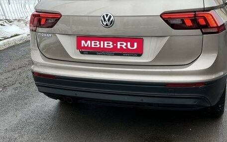 Volkswagen Tiguan II, 2019 год, 2 452 000 рублей, 19 фотография