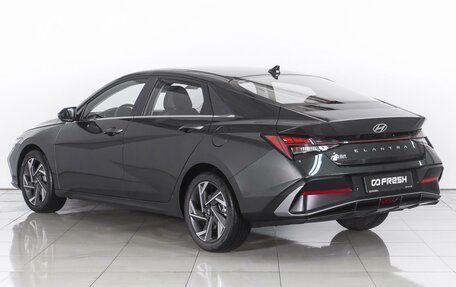 Hyundai Elantra, 2023 год, 2 700 000 рублей, 2 фотография