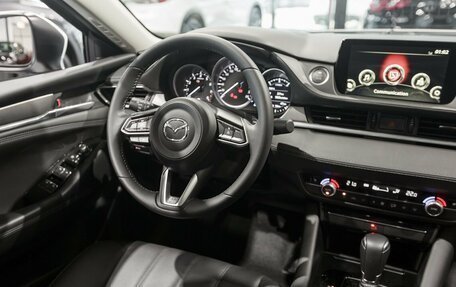 Mazda 6, 2023 год, 4 000 000 рублей, 18 фотография