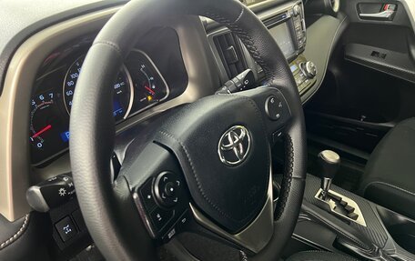 Toyota RAV4, 2014 год, 1 910 000 рублей, 10 фотография