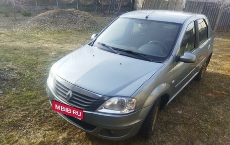 Renault Logan I, 2011 год, 560 000 рублей, 2 фотография