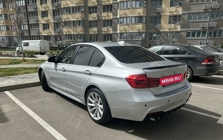 BMW 3 серия, 2018 год, 2 600 000 рублей, 3 фотография