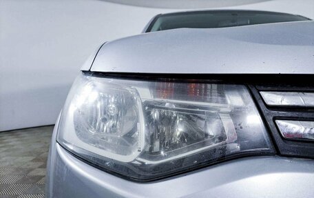 Mitsubishi Outlander III рестайлинг 3, 2013 год, 1 498 400 рублей, 17 фотография