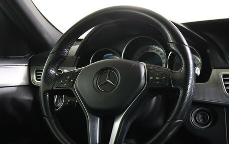 Mercedes-Benz E-Класс, 2014 год, 1 780 000 рублей, 17 фотография