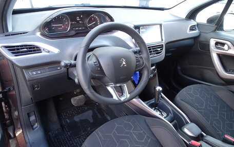 Peugeot 2008 II, 2014 год, 1 180 000 рублей, 2 фотография