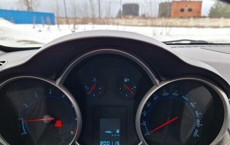 Chevrolet Cruze II, 2011 год, 870 000 рублей, 2 фотография