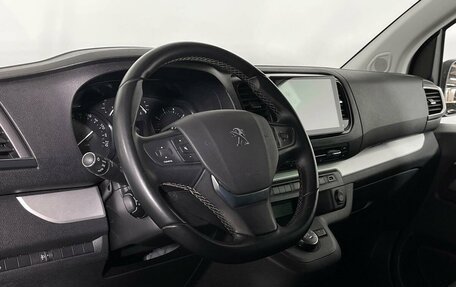 Peugeot Traveller I, 2021 год, 3 930 000 рублей, 15 фотография