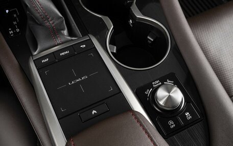 Lexus RX IV рестайлинг, 2021 год, 6 749 000 рублей, 13 фотография