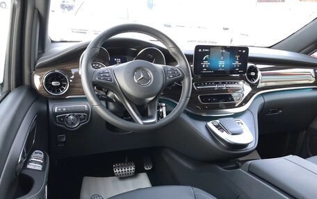 Mercedes-Benz V-Класс, 2022 год, 10 299 000 рублей, 12 фотография