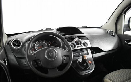 Renault Kangoo II рестайлинг, 2012 год, 998 900 рублей, 15 фотография