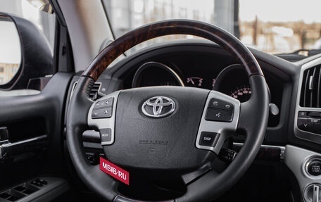 Toyota Land Cruiser 200, 2014 год, 4 380 000 рублей, 7 фотография