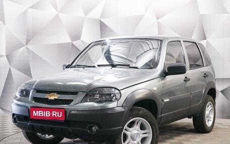 Chevrolet Niva I рестайлинг, 2013 год, 715 000 рублей, 1 фотография