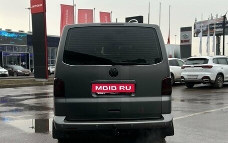 Volkswagen Multivan T5, 2011 год, 2 080 050 рублей, 5 фотография