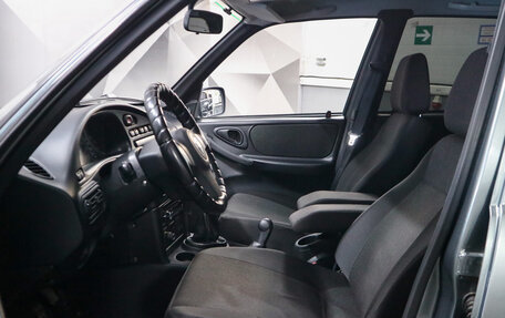 Chevrolet Niva I рестайлинг, 2013 год, 715 000 рублей, 9 фотография