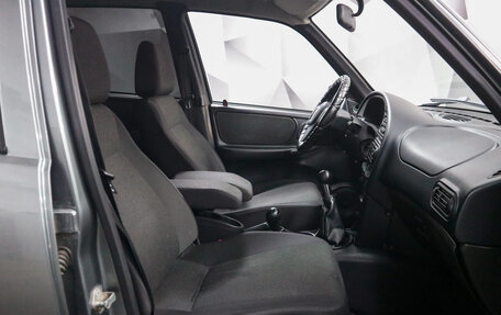 Chevrolet Niva I рестайлинг, 2013 год, 715 000 рублей, 11 фотография