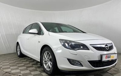 Opel Astra J, 2011 год, 899 000 рублей, 1 фотография