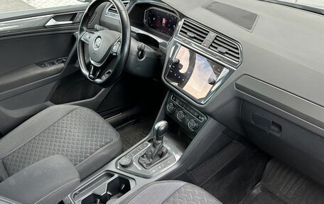 Volkswagen Tiguan II, 2019 год, 2 990 000 рублей, 15 фотография