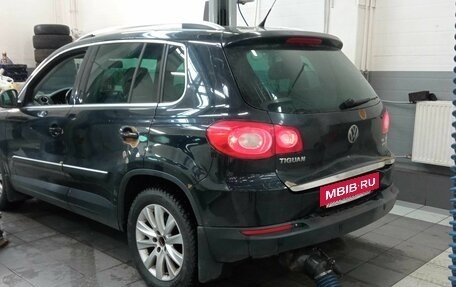 Volkswagen Tiguan I, 2011 год, 1 235 000 рублей, 4 фотография