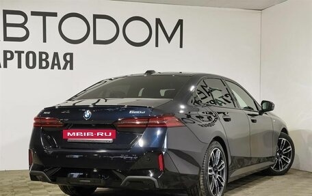 BMW 5 серия, 2023 год, 10 540 000 рублей, 2 фотография