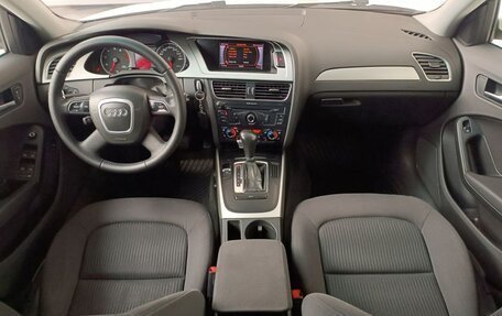 Audi A4, 2011 год, 1 250 000 рублей, 14 фотография