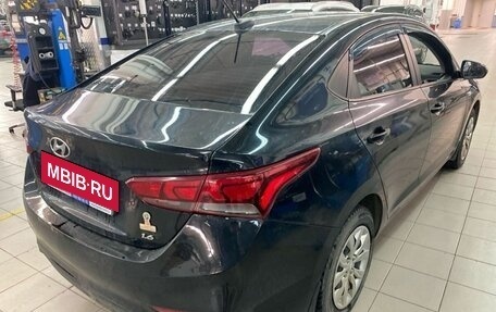 Hyundai Solaris II рестайлинг, 2018 год, 1 337 000 рублей, 5 фотография