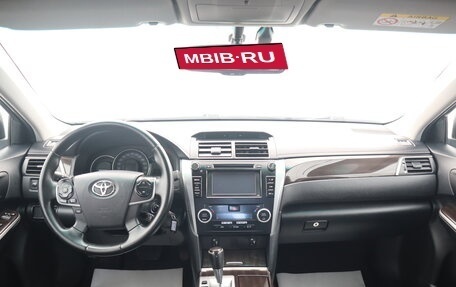 Toyota Camry, 2014 год, 1 765 000 рублей, 14 фотография