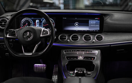 Mercedes-Benz E-Класс, 2017 год, 3 695 000 рублей, 6 фотография