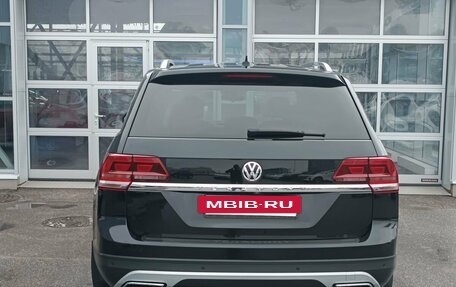 Volkswagen Teramont I, 2018 год, 3 195 000 рублей, 6 фотография
