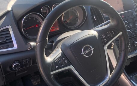 Opel Astra J, 2014 год, 710 000 рублей, 24 фотография