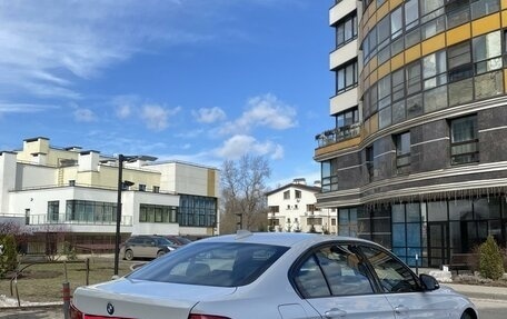 BMW 3 серия, 2016 год, 2 630 000 рублей, 5 фотография