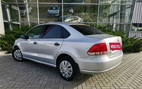 Volkswagen Polo VI (EU Market), 2011 год, 950 000 рублей, 4 фотография