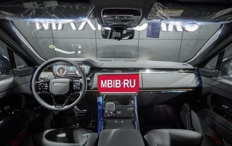 Land Rover Range Rover Sport, 2024 год, 18 000 000 рублей, 13 фотография