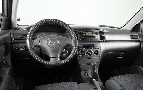 Toyota Corolla, 2004 год, 669 000 рублей, 6 фотография