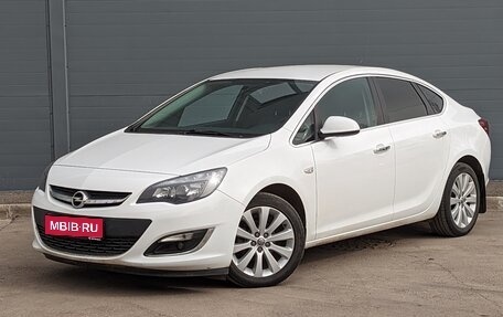 Opel Astra J, 2013 год, 971 000 рублей, 1 фотография