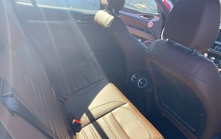 Alfa Romeo Stelvio, 2019 год, 3 199 999 рублей, 16 фотография