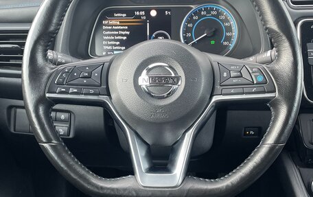 Nissan Leaf II, 2018 год, 2 200 000 рублей, 12 фотография
