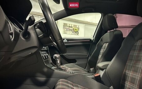 Volkswagen Golf GTI VII, 2014 год, 2 499 000 рублей, 11 фотография