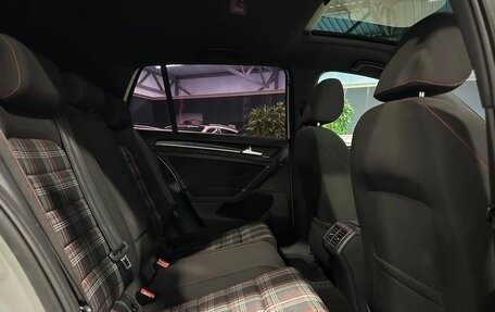 Volkswagen Golf GTI VII, 2014 год, 2 499 000 рублей, 14 фотография