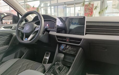 Volkswagen Tiguan II, 2023 год, 5 917 628 рублей, 11 фотография
